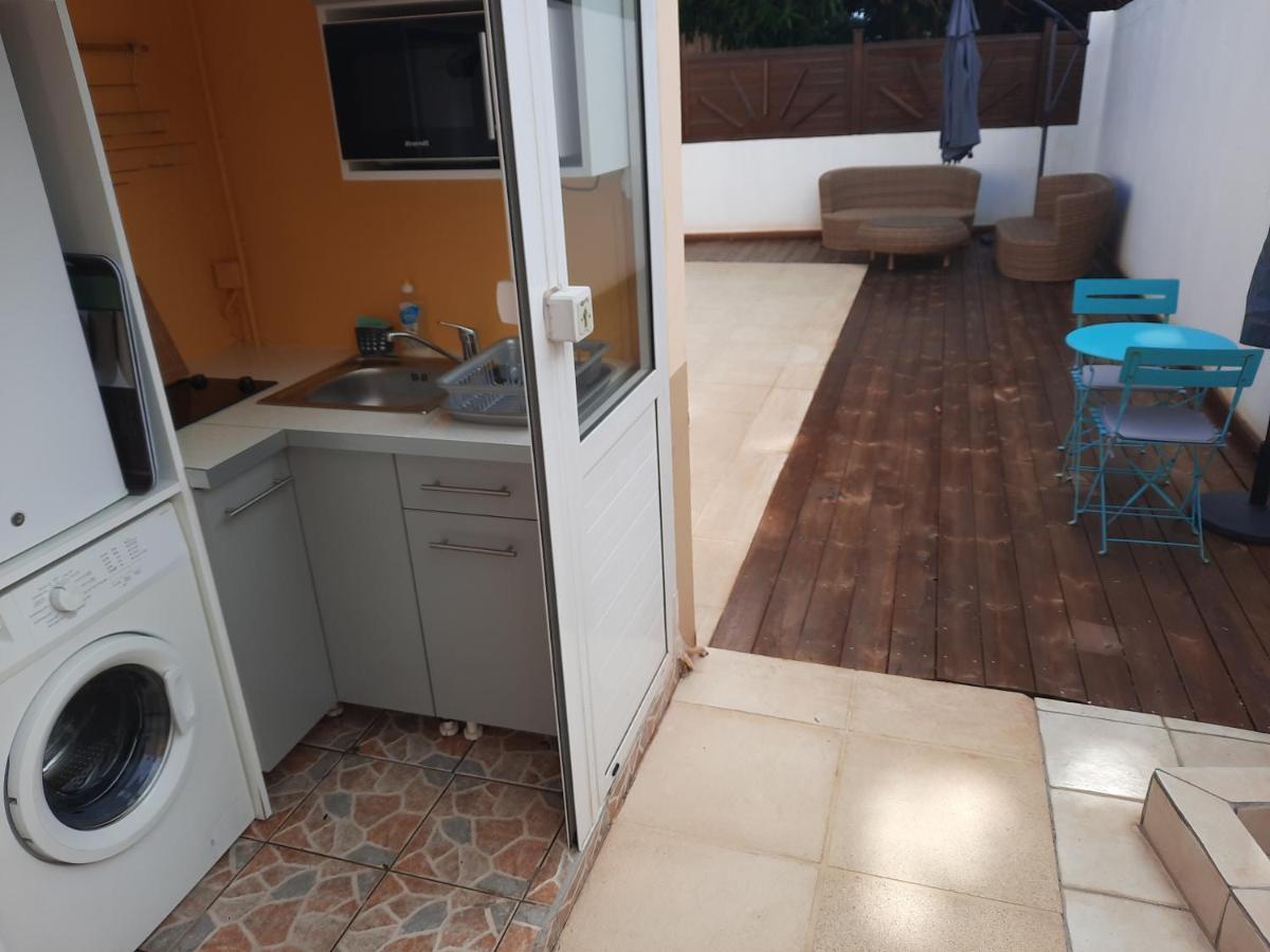 Studio Avec Piscine Privee, Idealement Situe Saint-Claude Exterior foto