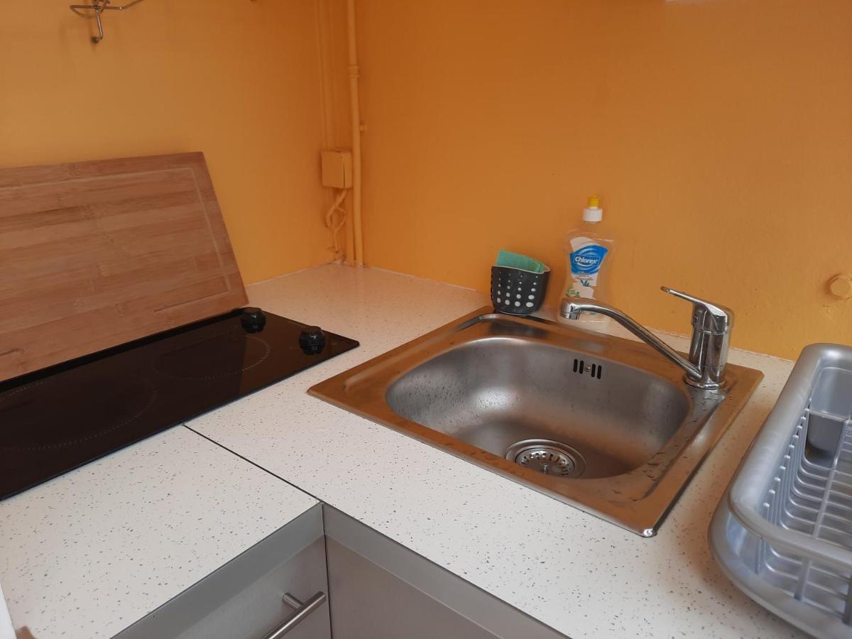 Studio Avec Piscine Privee, Idealement Situe Saint-Claude Exterior foto