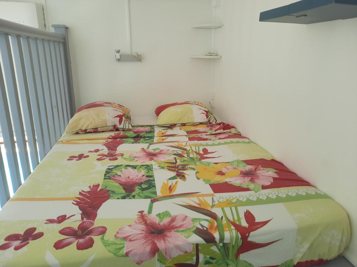 Studio Avec Piscine Privee, Idealement Situe Saint-Claude Exterior foto
